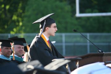 photo usc graduate