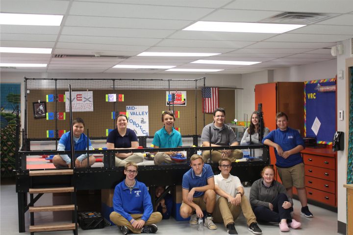 Mid Valley School District Implements New STEM and Academic Programs